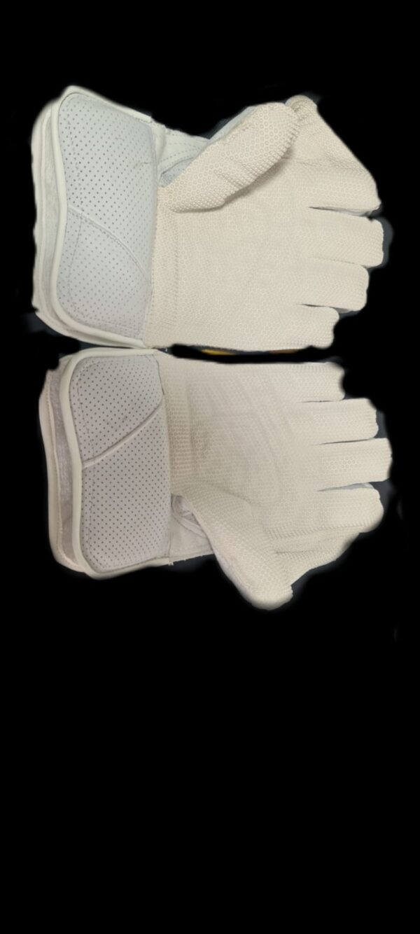 Quality keeping gloves - Image 4