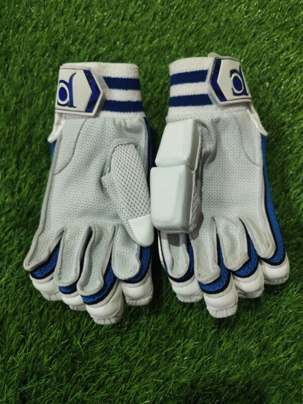 NEW JC Gloves - Image 2