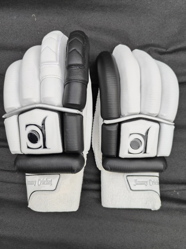 Player Addition Gloves